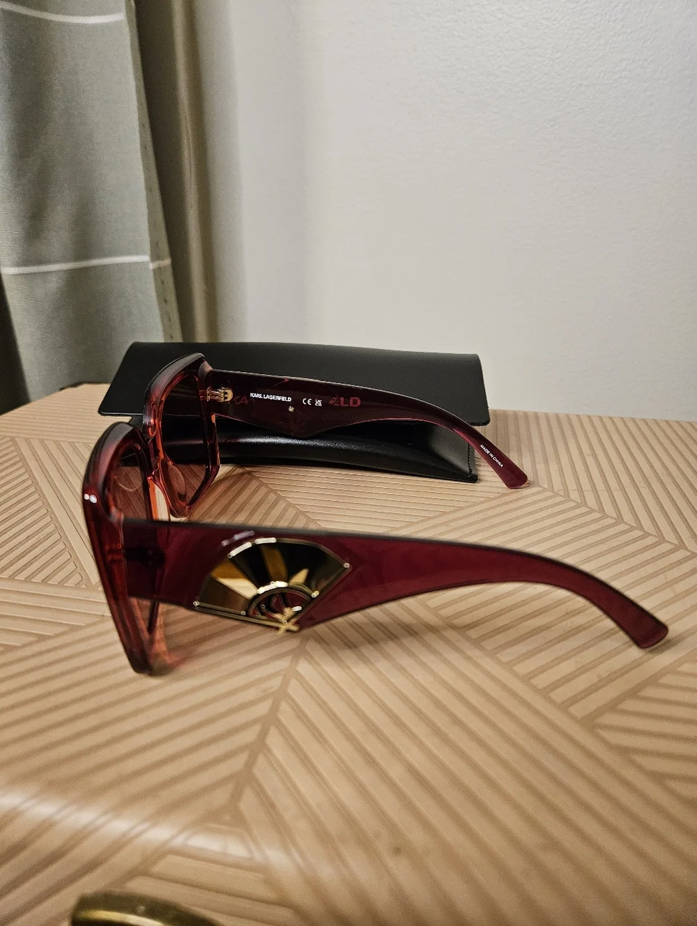 Karl Lagerfeld Oversized Square Sunglasses Cyclamen Rose Pink Gradient Plastic